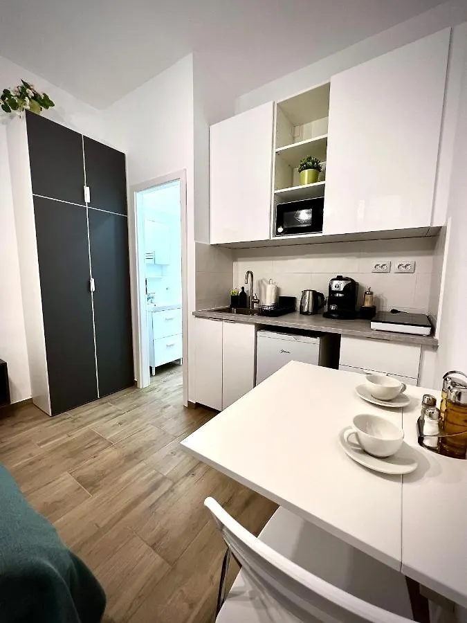 Urbanwalls Apartments 5A - Old Town Βουκουρέστι 0*,